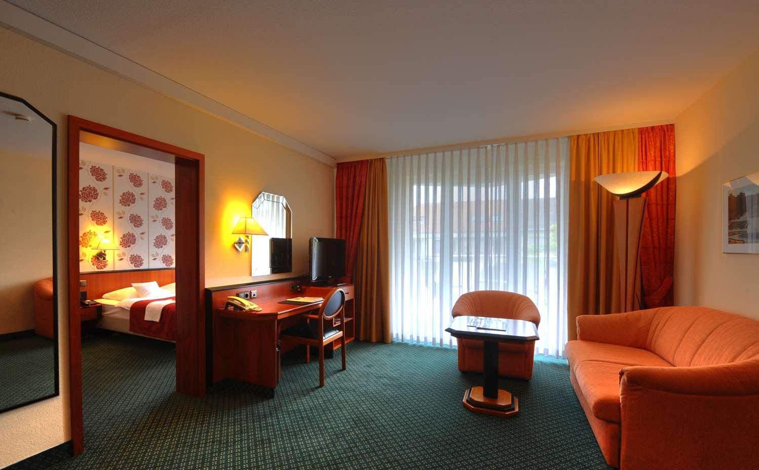 Best Western Plus Delta Park Hotel MHG Extérieur photo