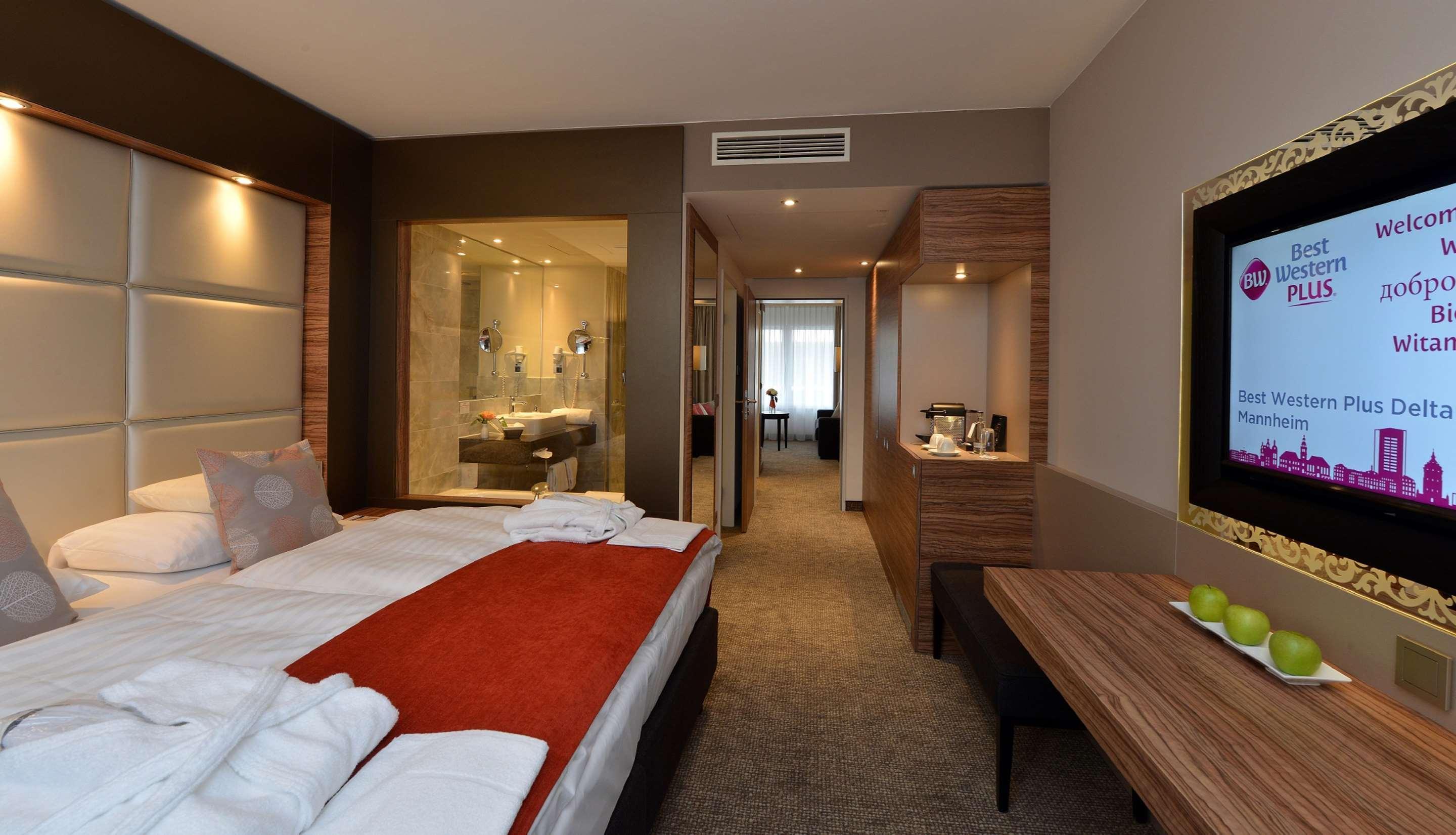 Best Western Plus Delta Park Hotel MHG Extérieur photo