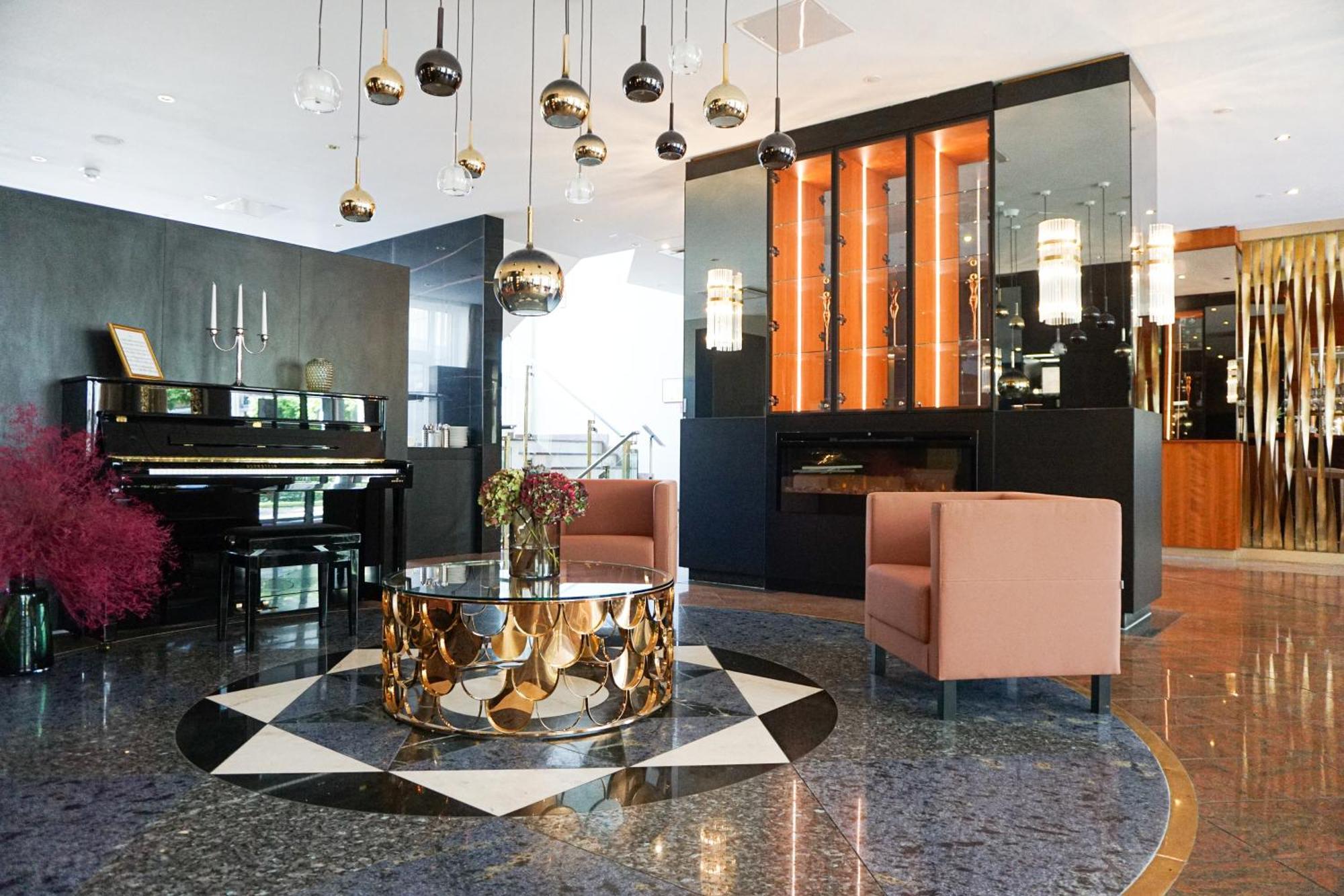 Best Western Plus Delta Park Hotel MHG Extérieur photo