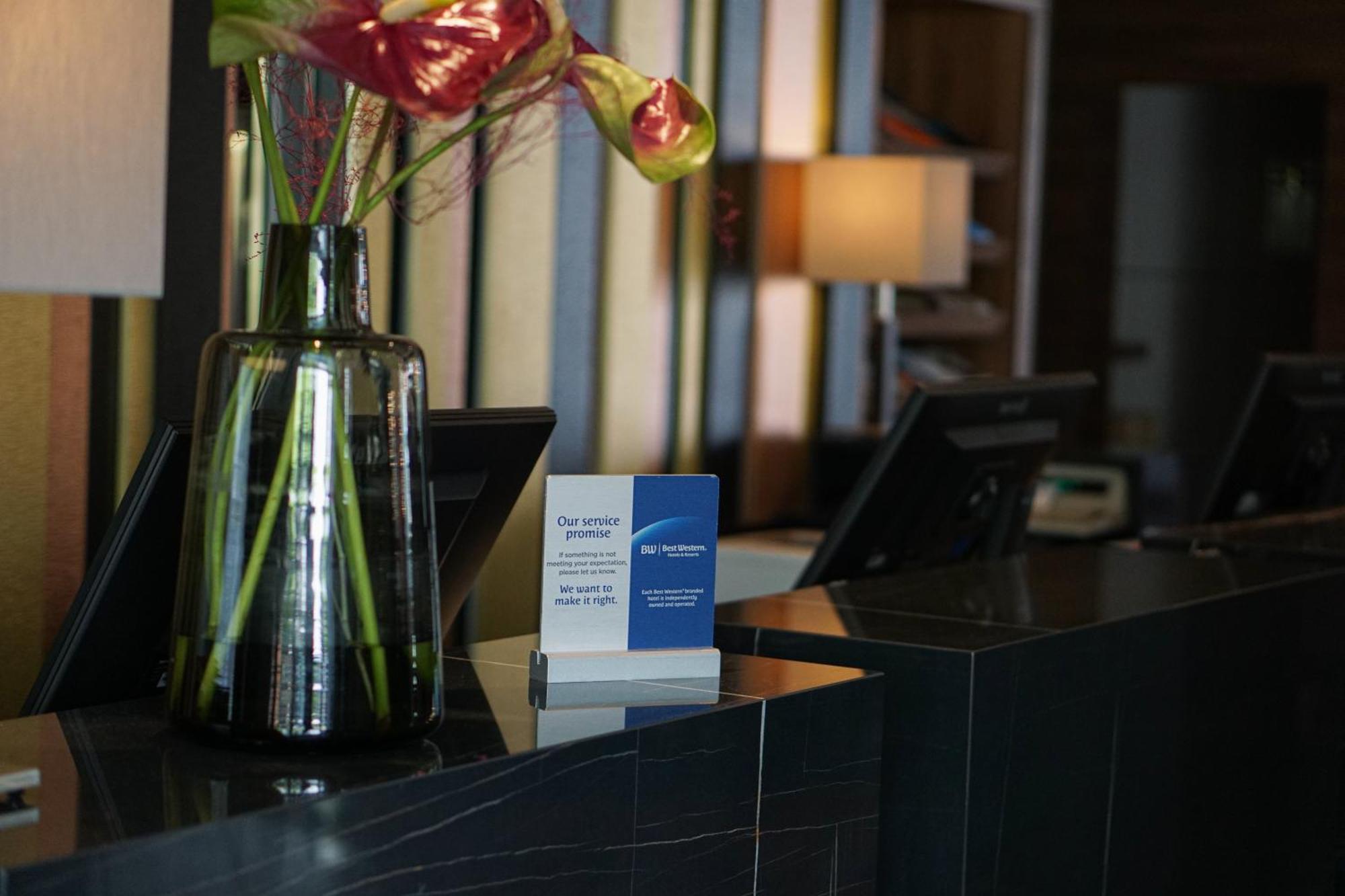 Best Western Plus Delta Park Hotel MHG Extérieur photo