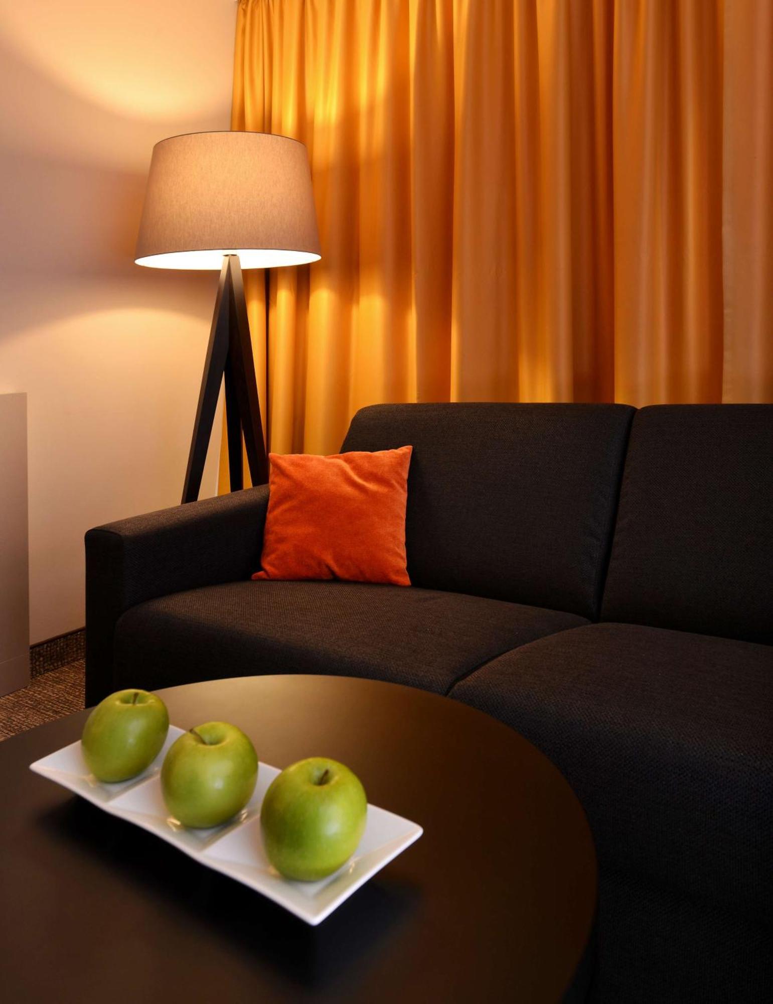 Best Western Plus Delta Park Hotel MHG Extérieur photo